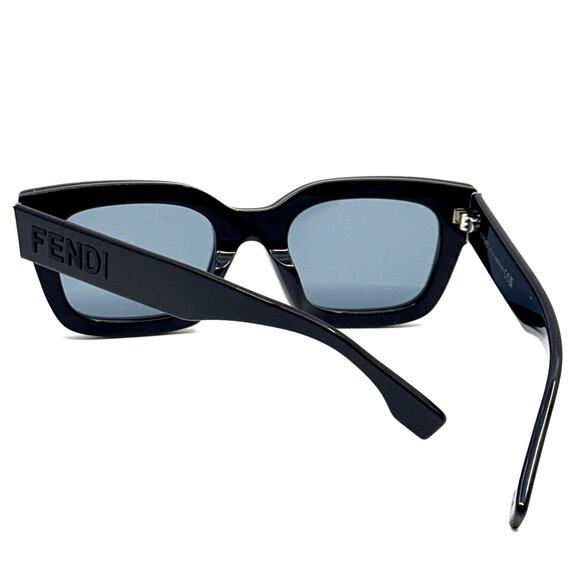 New, FENDI Sunglasses FE40119F 01V Authentic - Picture 11 of 12